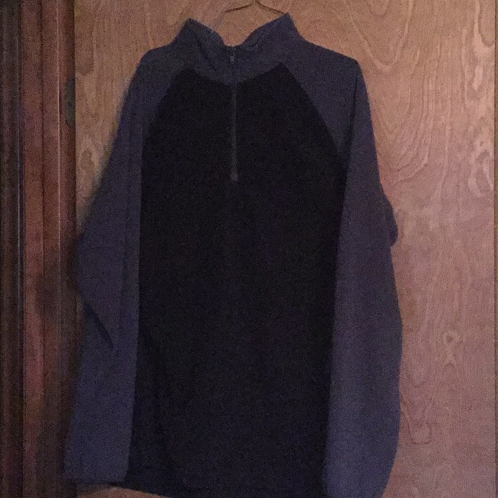 Avis men’s half zippered men’s fleece jacket